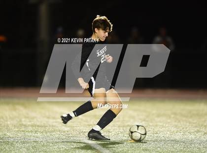 Thumbnail 2 in Glastonbury @ Xavier (CIAC Class LL 2nd Round) photogallery.