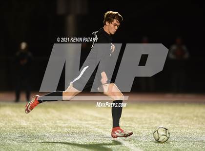 Thumbnail 2 in Glastonbury @ Xavier (CIAC Class LL 2nd Round) photogallery.