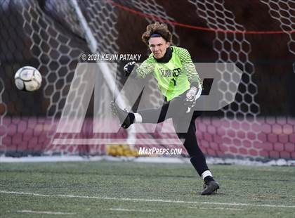 Thumbnail 3 in Glastonbury @ Xavier (CIAC Class LL 2nd Round) photogallery.