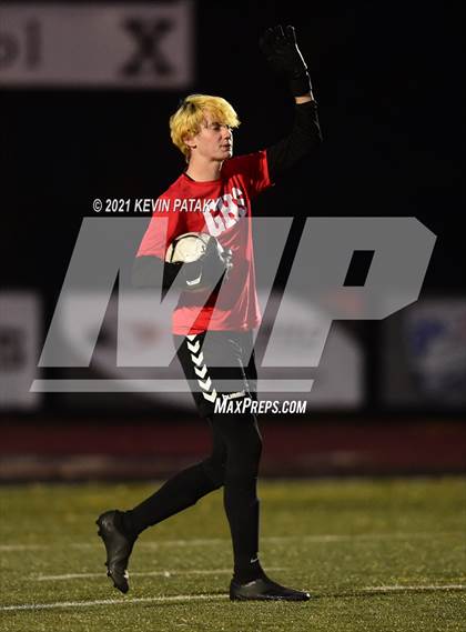 Thumbnail 1 in Glastonbury @ Xavier (CIAC Class LL 2nd Round) photogallery.