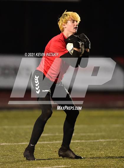Thumbnail 2 in Glastonbury @ Xavier (CIAC Class LL 2nd Round) photogallery.