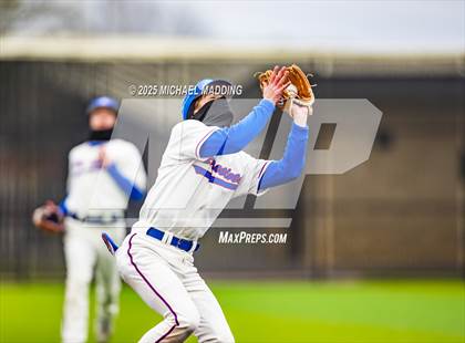 Thumbnail 1 in Hardin-Jefferson vs West Brook (Anahuac Tournament) photogallery.