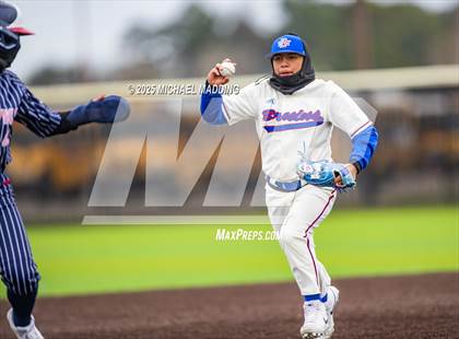 Thumbnail 3 in Hardin-Jefferson vs West Brook (Anahuac Tournament) photogallery.
