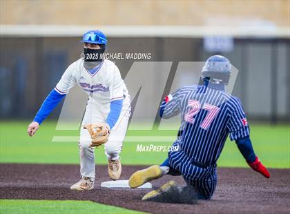 Thumbnail 3 in Hardin-Jefferson vs West Brook (Anahuac Tournament) photogallery.