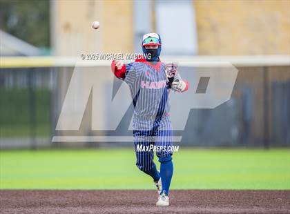 Thumbnail 3 in Hardin-Jefferson vs West Brook (Anahuac Tournament) photogallery.