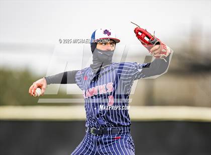 Thumbnail 2 in Hardin-Jefferson vs West Brook (Anahuac Tournament) photogallery.