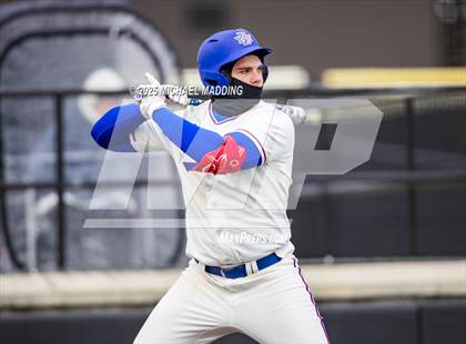 Thumbnail 2 in Hardin-Jefferson vs West Brook (Anahuac Tournament) photogallery.