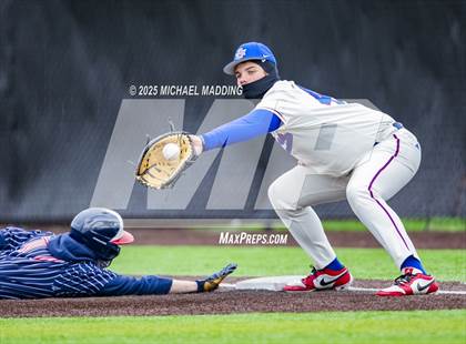 Thumbnail 2 in Hardin-Jefferson vs West Brook (Anahuac Tournament) photogallery.