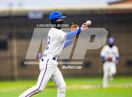 Thumbnail 2 in Hardin-Jefferson vs West Brook (Anahuac Tournament) photogallery.