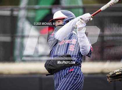 Thumbnail 3 in Hardin-Jefferson vs West Brook (Anahuac Tournament) photogallery.
