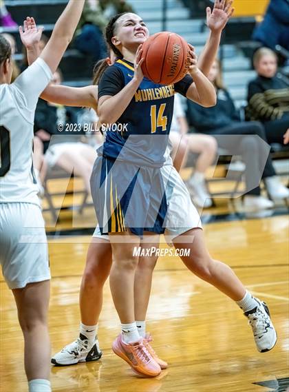 Thumbnail 3 in Muhlenberg @ Berks Catholic photogallery.