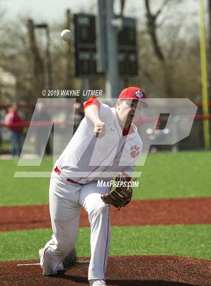Thumbnail 3 in Carlson @ Beechwood photogallery.