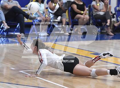 Thumbnail 1 in Palos Verdes vs. Upland (Dave Mohs Classic) photogallery.