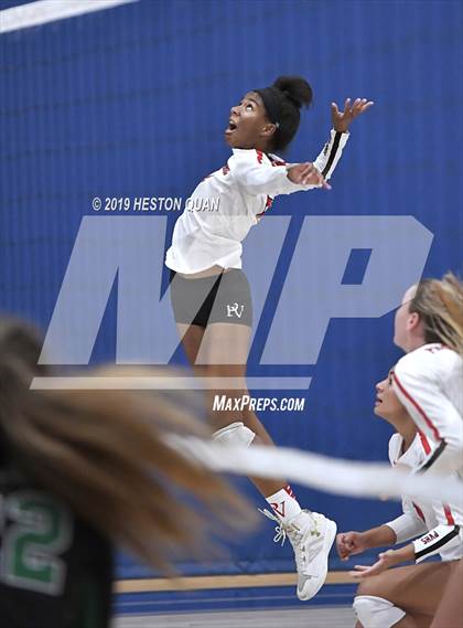 Thumbnail 3 in Palos Verdes vs. Upland (Dave Mohs Classic) photogallery.