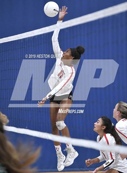 Thumbnail 1 in Palos Verdes vs. Upland (Dave Mohs Classic) photogallery.