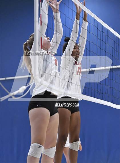 Thumbnail 3 in Palos Verdes vs. Upland (Dave Mohs Classic) photogallery.