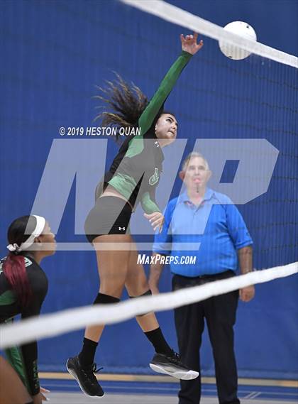 Thumbnail 3 in Palos Verdes vs. Upland (Dave Mohs Classic) photogallery.