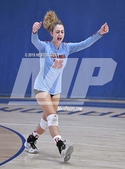 Thumbnail 1 in Palos Verdes vs. Upland (Dave Mohs Classic) photogallery.