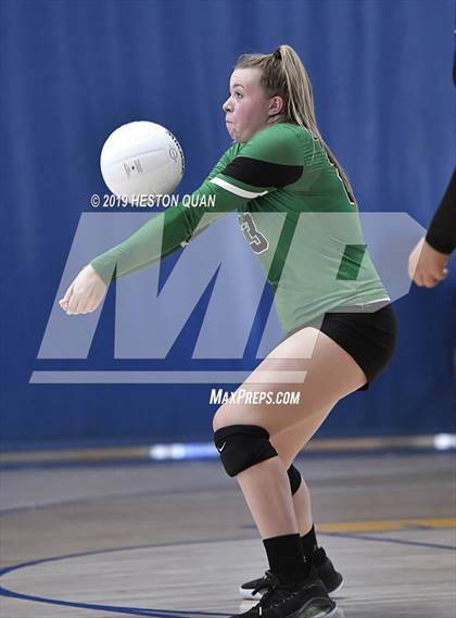 Thumbnail 2 in Palos Verdes vs. Upland (Dave Mohs Classic) photogallery.