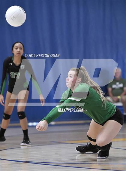 Thumbnail 3 in Palos Verdes vs. Upland (Dave Mohs Classic) photogallery.