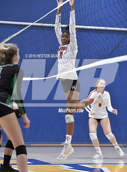 Thumbnail 3 in Palos Verdes vs. Upland (Dave Mohs Classic) photogallery.
