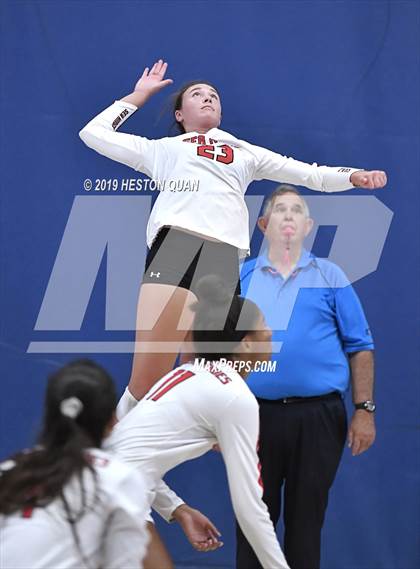 Thumbnail 1 in Palos Verdes vs. Upland (Dave Mohs Classic) photogallery.