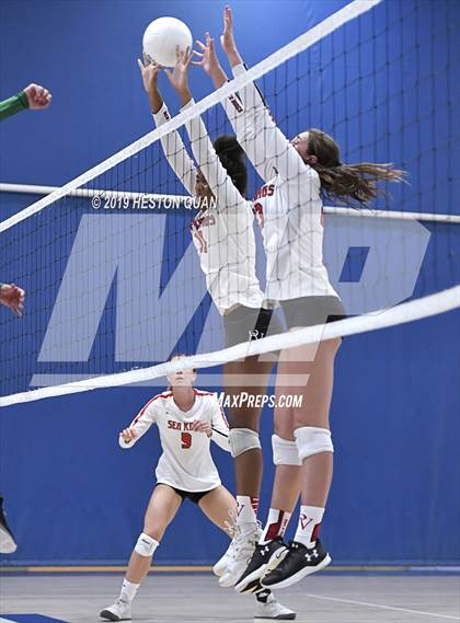 Thumbnail 3 in Palos Verdes vs. Upland (Dave Mohs Classic) photogallery.