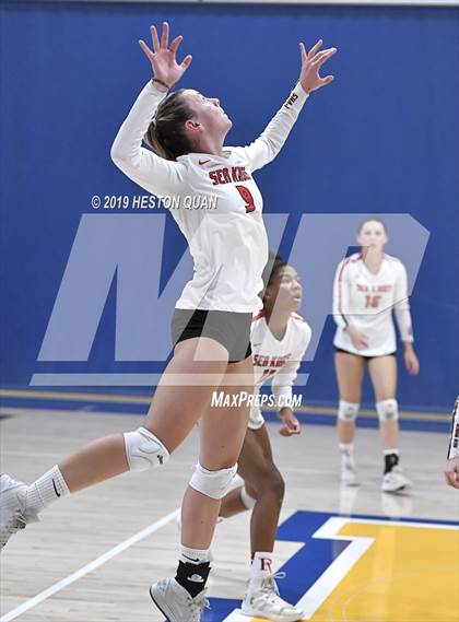 Thumbnail 2 in Palos Verdes vs. Upland (Dave Mohs Classic) photogallery.
