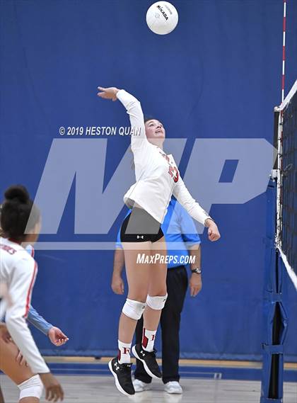 Thumbnail 3 in Palos Verdes vs. Upland (Dave Mohs Classic) photogallery.