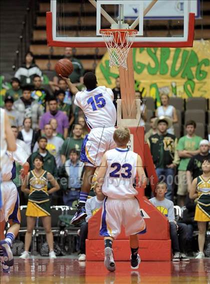 Thumbnail 3 in Bakersfield Christian vs. Kingsburg (CIF CS D4 Final) photogallery.