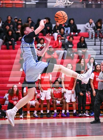 Thumbnail 3 in Daniel Boone @ Reading photogallery.