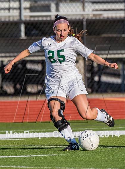 Thumbnail 1 in Brazoswood vs Clear Falls (UIL 5A Region III Quarterfinal)  photogallery.