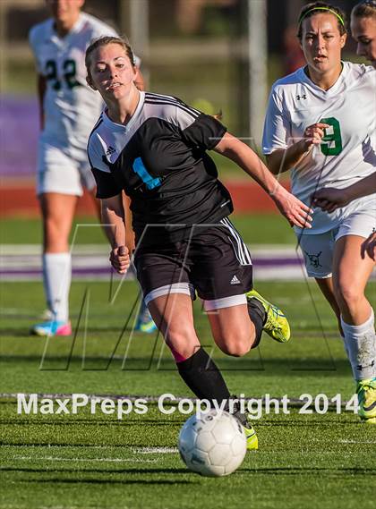 Thumbnail 2 in Brazoswood vs Clear Falls (UIL 5A Region III Quarterfinal)  photogallery.