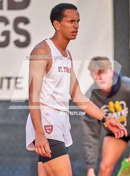 Thumbnail 1 in Eagle No Tax Relays (300M Hurdles) photogallery.