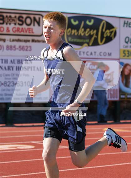 Thumbnail 2 in FVL Championship Trials (800, 3200, Long Jump) photogallery.