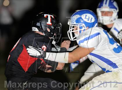 Thumbnail 3 in Troy vs. La Habra photogallery.