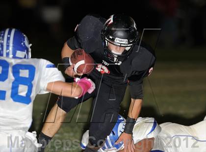 Thumbnail 3 in Troy vs. La Habra photogallery.