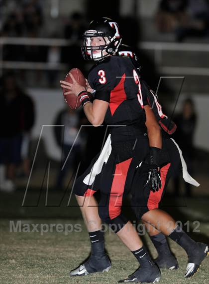 Thumbnail 2 in Troy vs. La Habra photogallery.