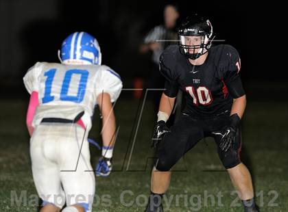 Thumbnail 2 in Troy vs. La Habra photogallery.