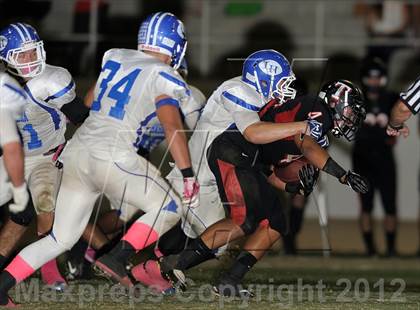 Thumbnail 3 in Troy vs. La Habra photogallery.
