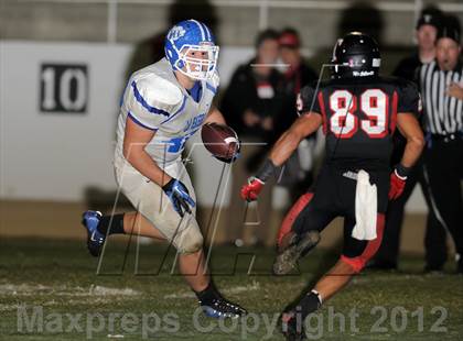 Thumbnail 2 in Troy vs. La Habra photogallery.