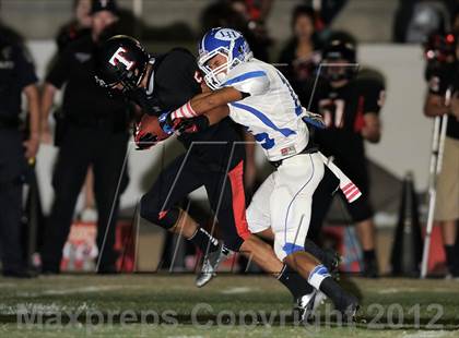 Thumbnail 2 in Troy vs. La Habra photogallery.