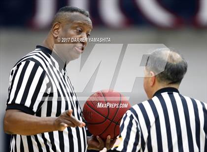 Thumbnail 1 in Harvard-Westlake vs. De La Salle (MaxPreps/DLS MLK Jr. Classic) photogallery.
