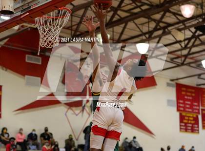 Thumbnail 2 in Nova @ Cardinal Gibbons photogallery.