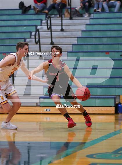 Thumbnail 2 in Bear River vs. Mountain View (Eagle Holidat Shootout) photogallery.