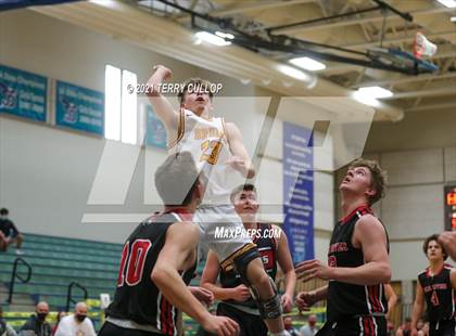 Thumbnail 3 in Bear River vs. Mountain View (Eagle Holidat Shootout) photogallery.