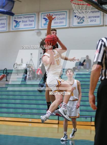 Thumbnail 2 in Bear River vs. Mountain View (Eagle Holidat Shootout) photogallery.