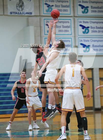 Thumbnail 2 in Bear River vs. Mountain View (Eagle Holidat Shootout) photogallery.
