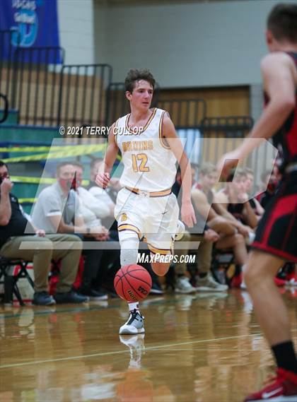 Thumbnail 2 in Bear River vs. Mountain View (Eagle Holidat Shootout) photogallery.
