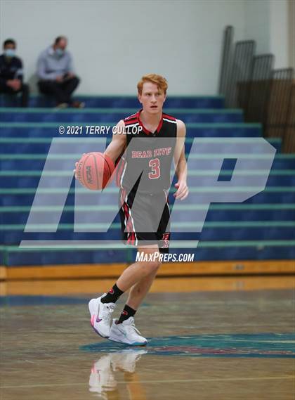 Thumbnail 1 in Bear River vs. Mountain View (Eagle Holidat Shootout) photogallery.